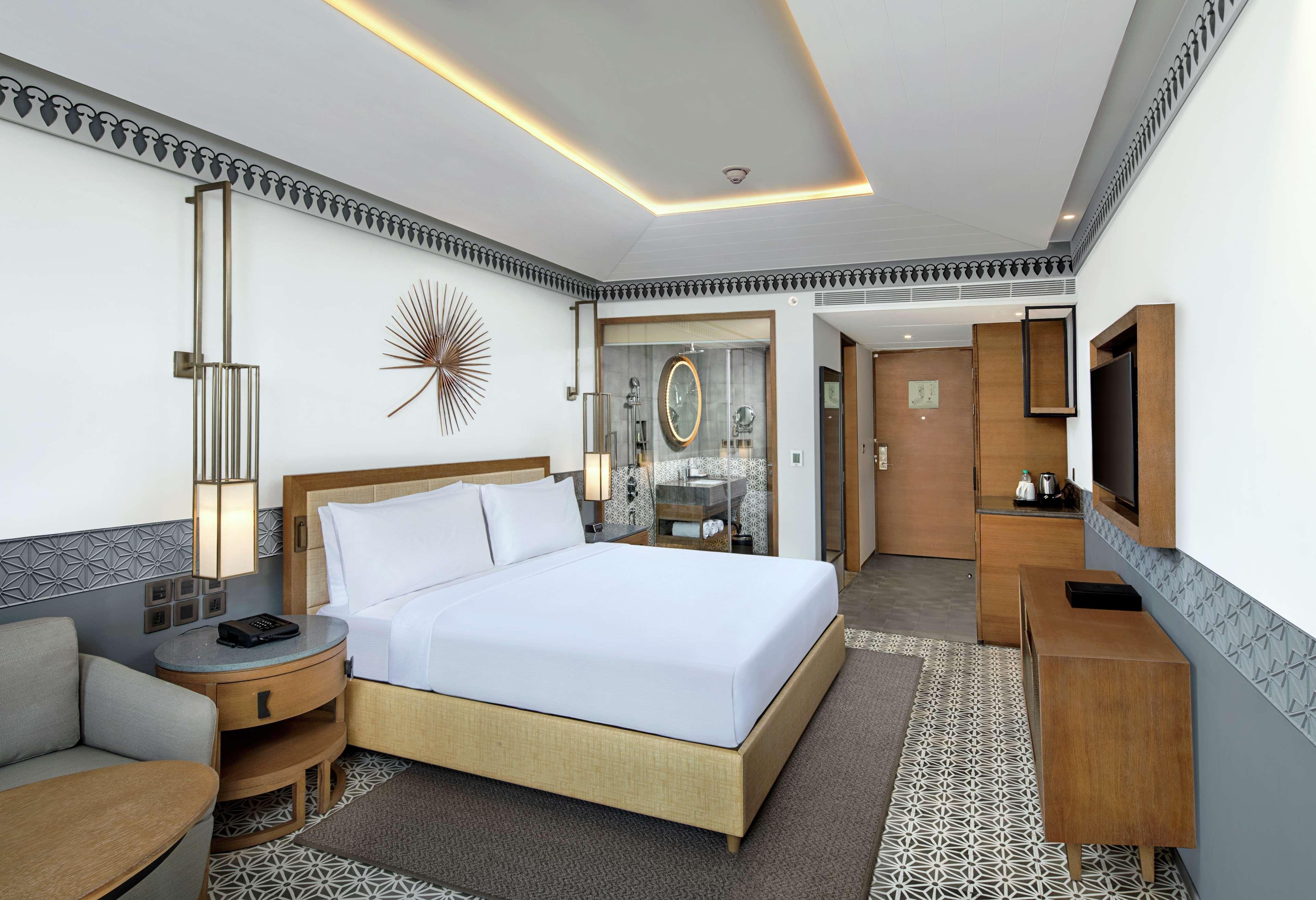 Doubletree By Hilton Goa - Panaji Exterior foto
