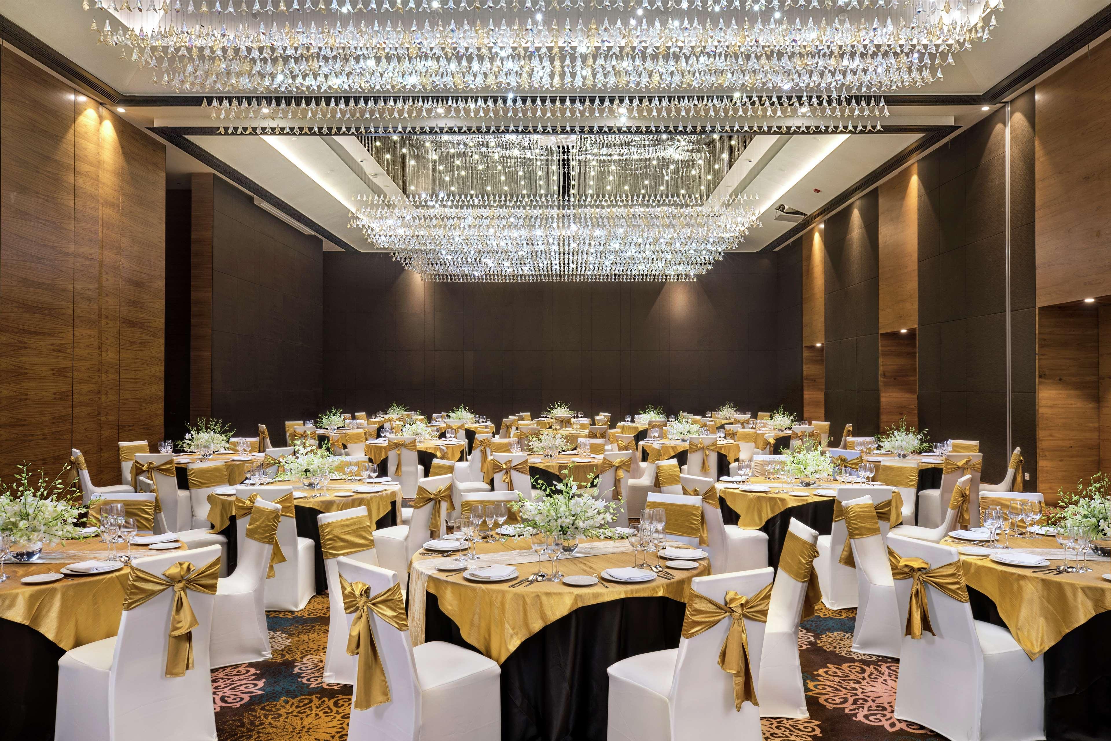 Doubletree By Hilton Goa - Panaji Exterior foto