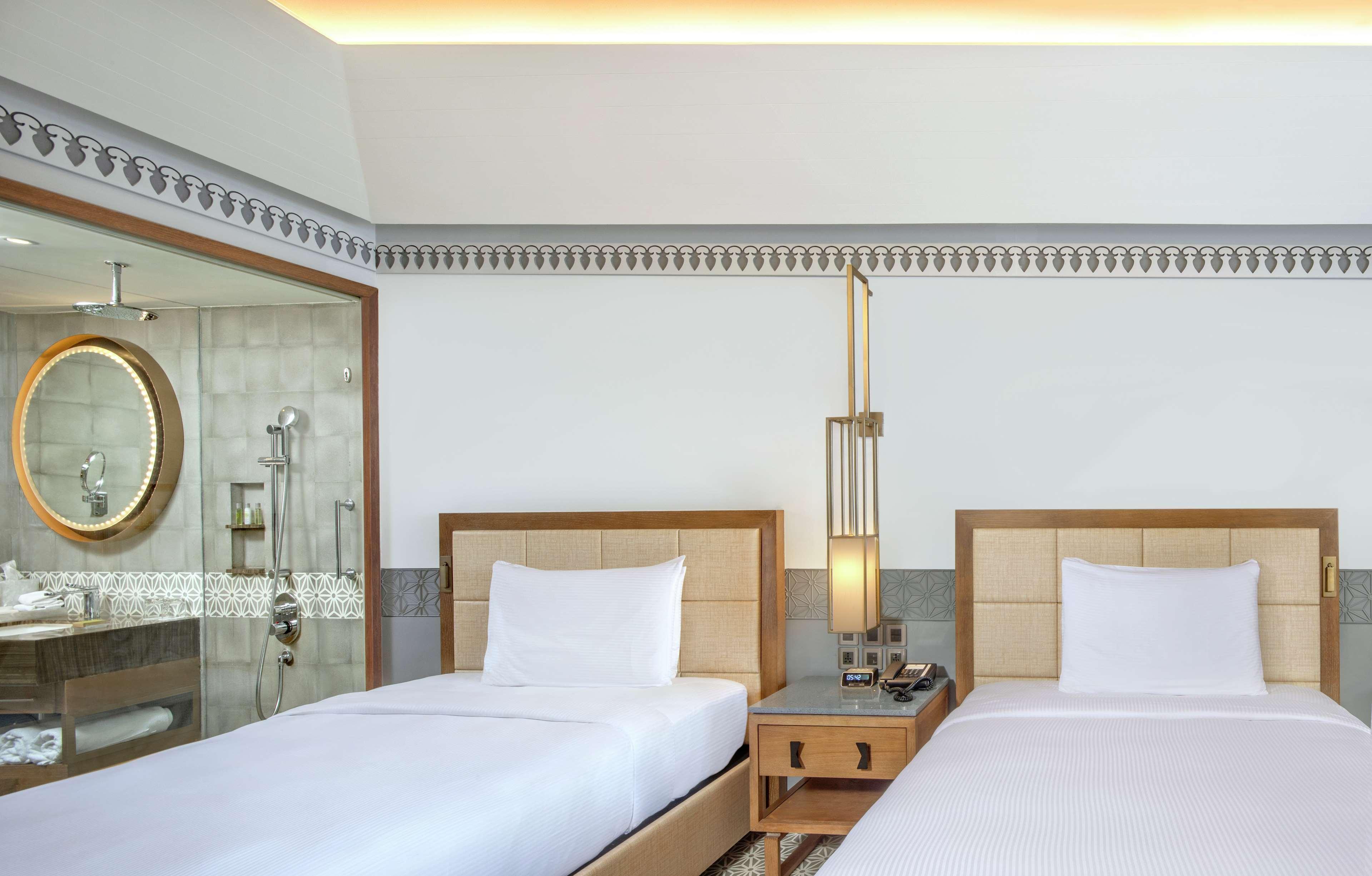 Doubletree By Hilton Goa - Panaji Exterior foto