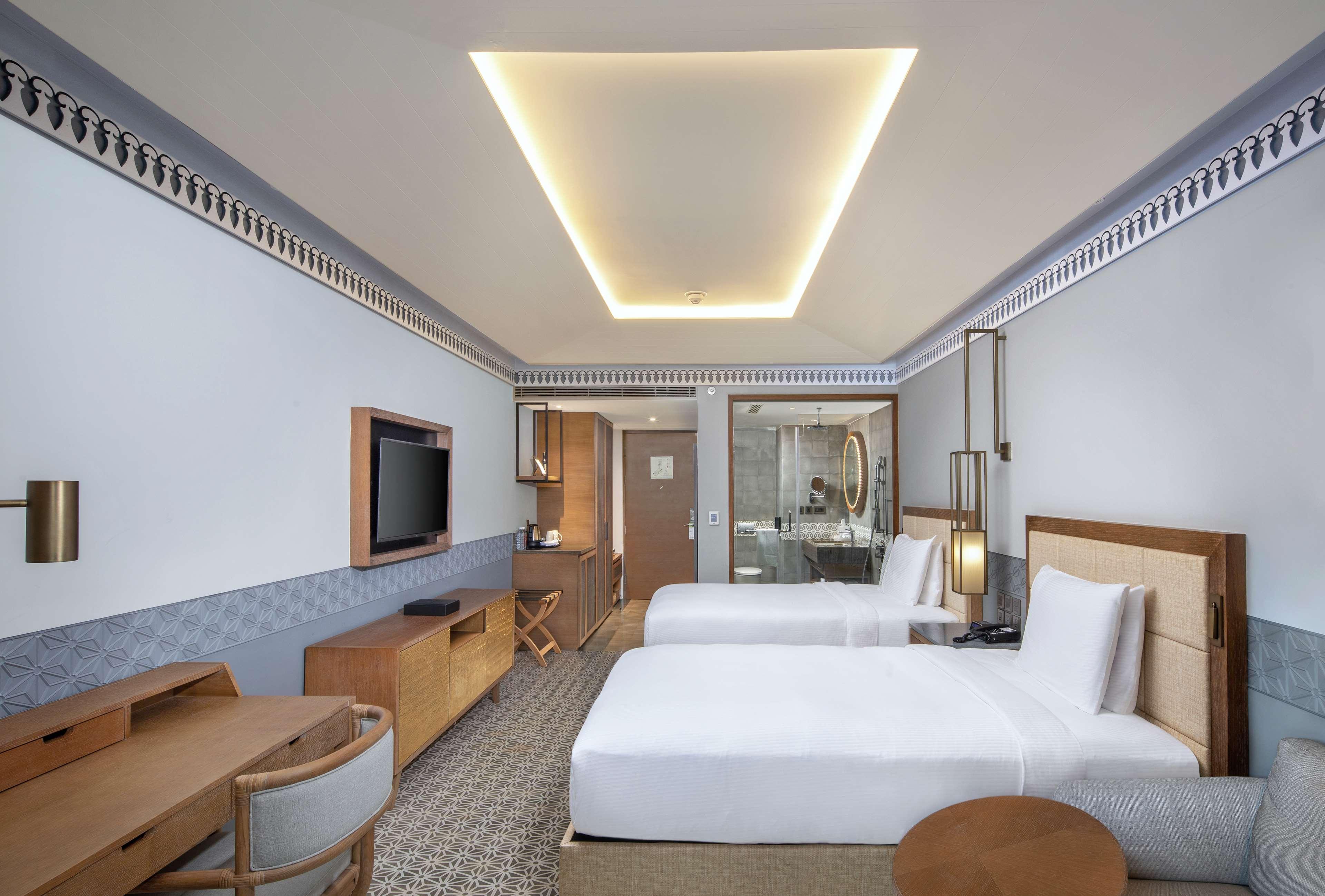 Doubletree By Hilton Goa - Panaji Exterior foto