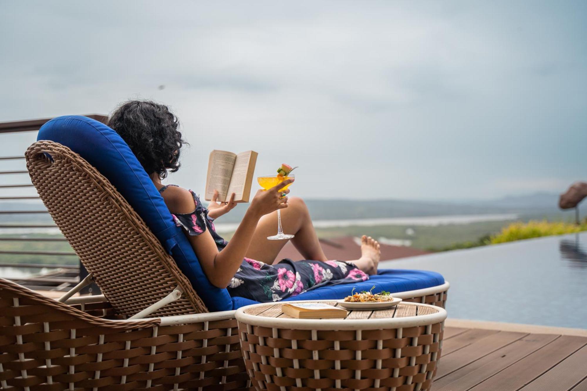 Doubletree By Hilton Goa - Panaji Exterior foto