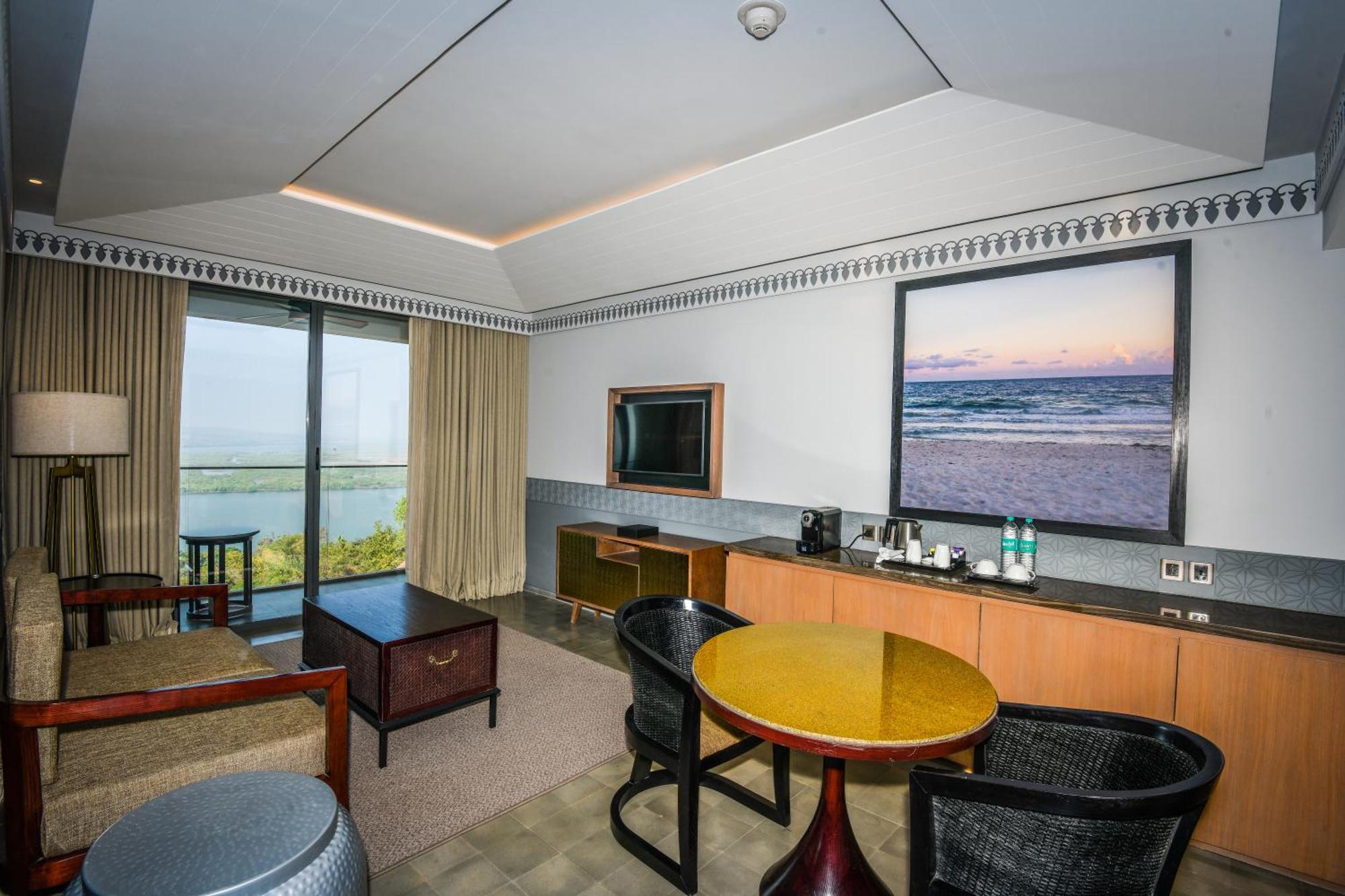 Doubletree By Hilton Goa - Panaji Exterior foto