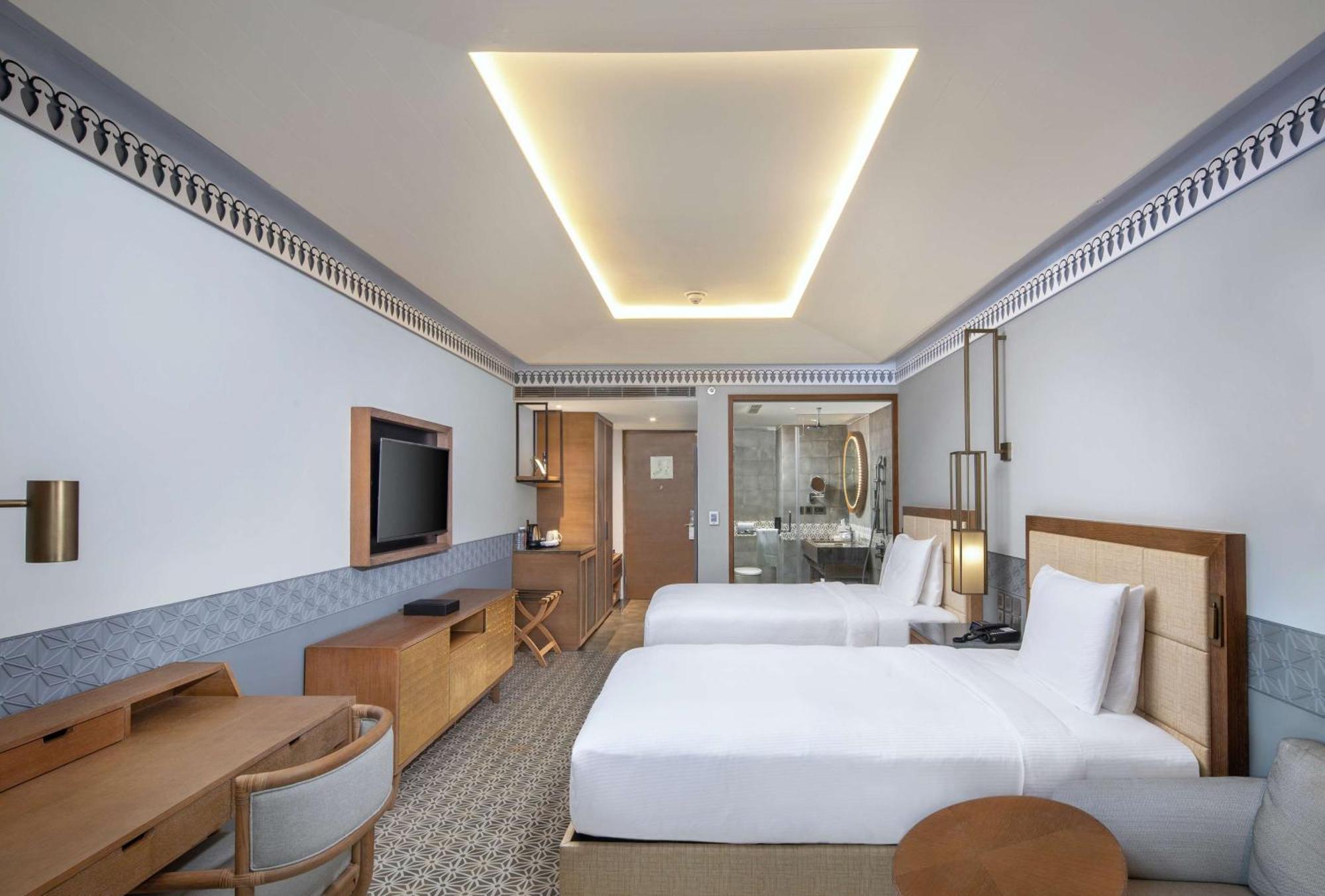 Doubletree By Hilton Goa - Panaji Exterior foto